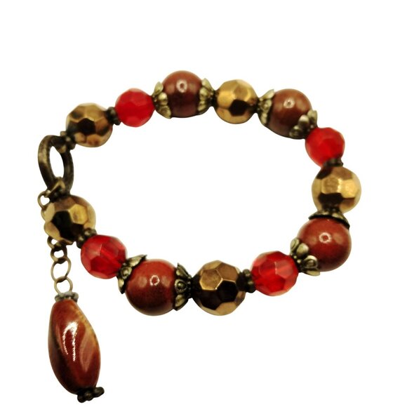 Vintage Style Beaded Bracelet Red gold Beads Antique Gold Accents - Picture 2 of 4